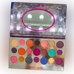 Pink Up Eyeshadow Palette